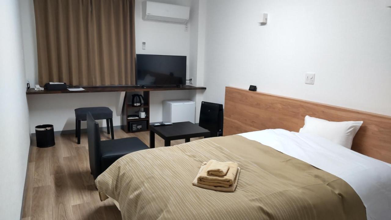 Basic Hotel Тітібу Екстер'єр фото