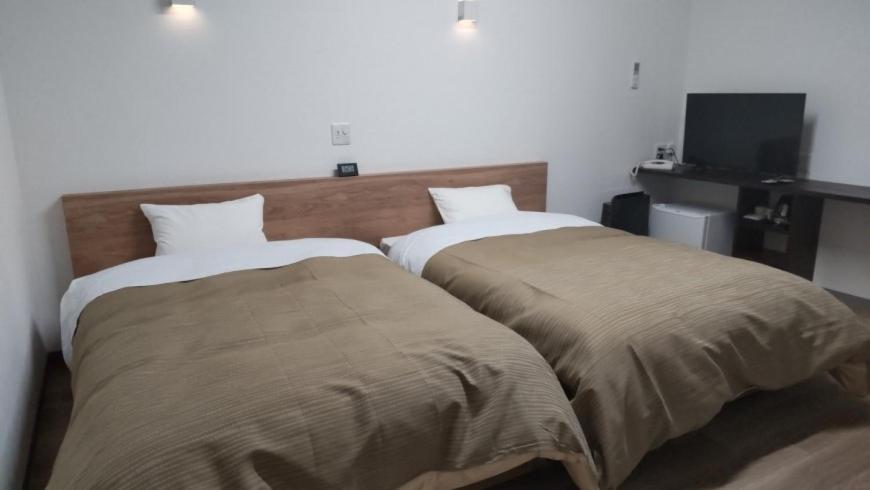 Basic Hotel Тітібу Екстер'єр фото